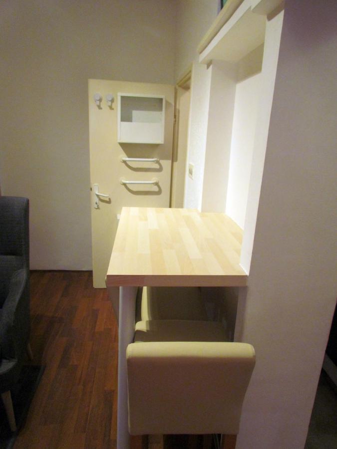 Center Studio Apartment PUY Eksteriør bilde