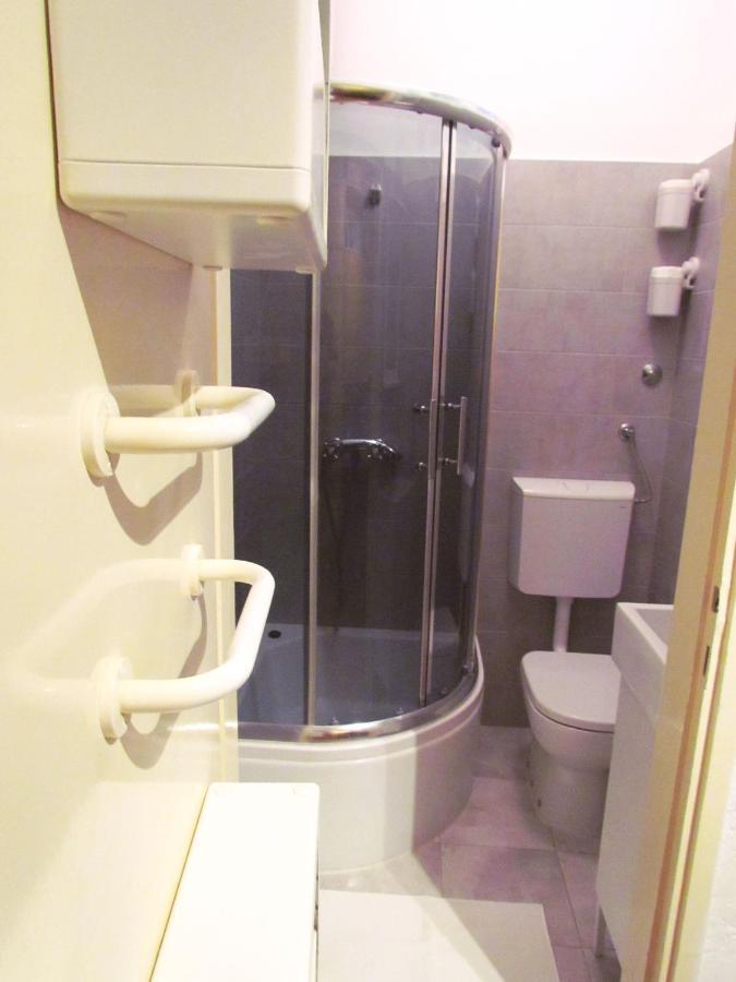 Center Studio Apartment PUY Eksteriør bilde